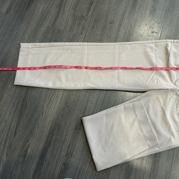 Abercrombie & Fitch Straight Leg Pant - Picture 8 of 9